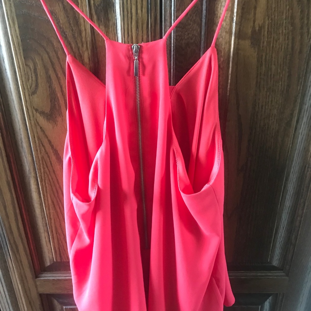 Tank - Picture 3 of 3